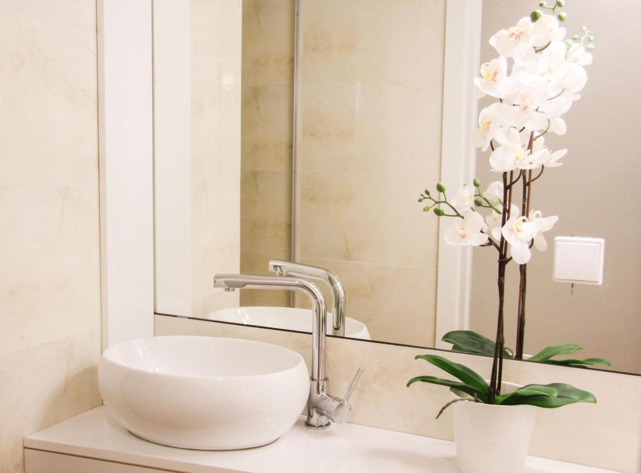Terro Collection - Alcaide Apartment Braga Bagian luar foto